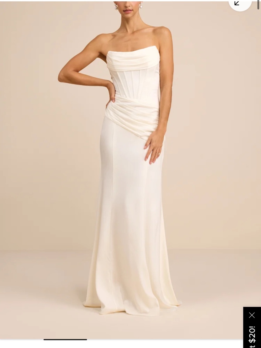 Lulu's Claudette Dress